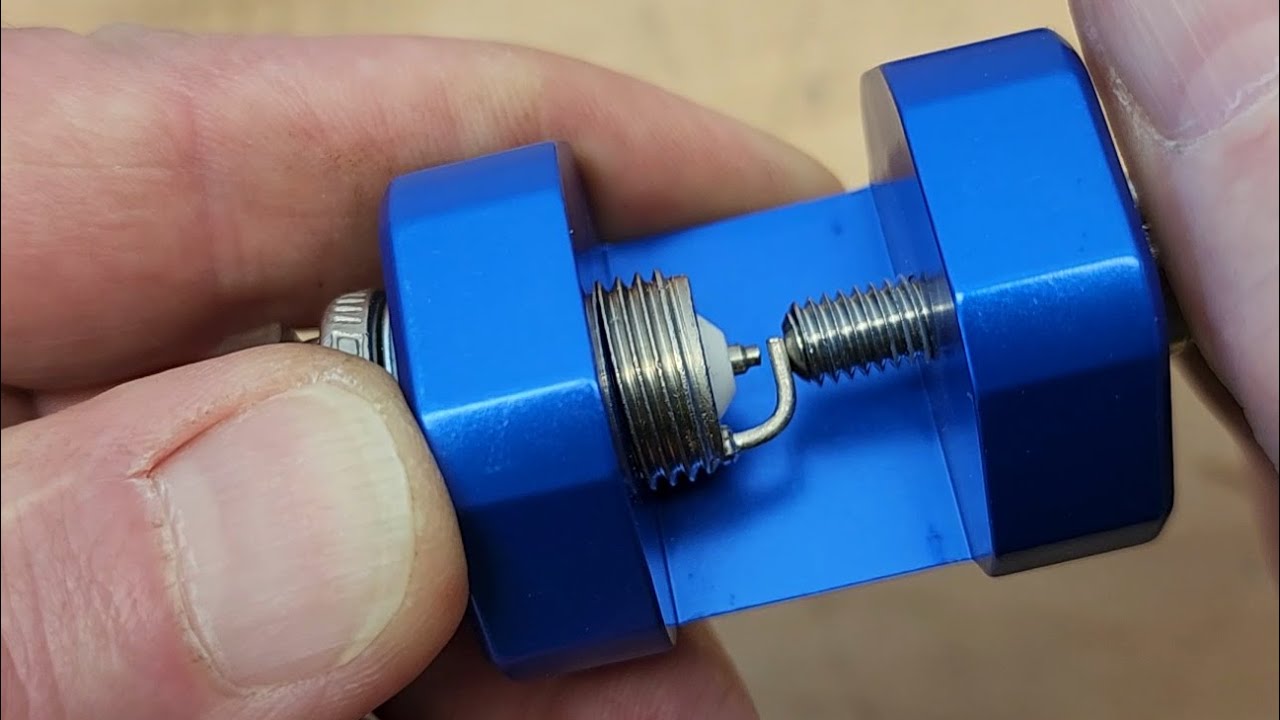 Using the WISPAUSU 12mm and 14mm Spark Plug Gapper and Feeler Gauge Kit