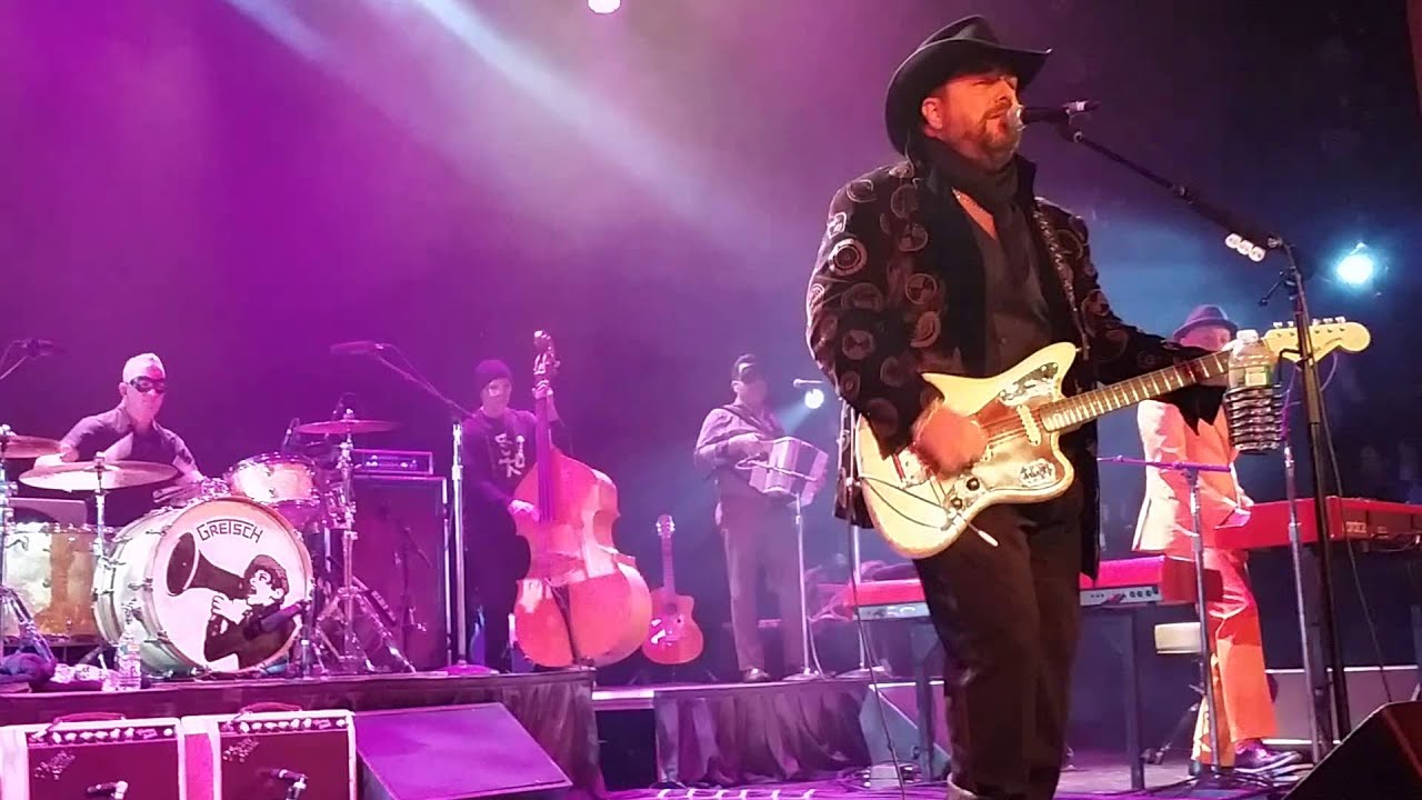 The Mavericks, 