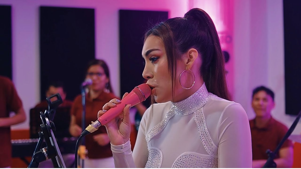 Homenaje a Dan Den (Live) - Gaby Zambrano