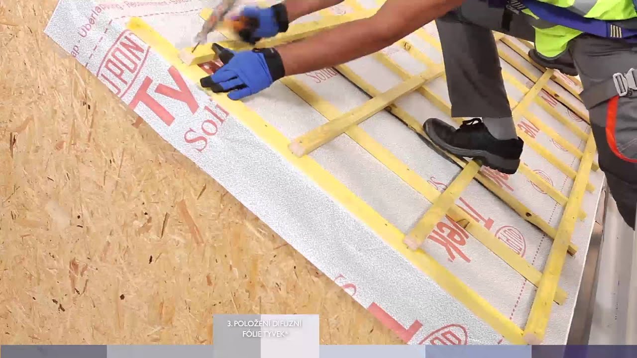 DuPont™ Tyvek® roof installation video - CZ