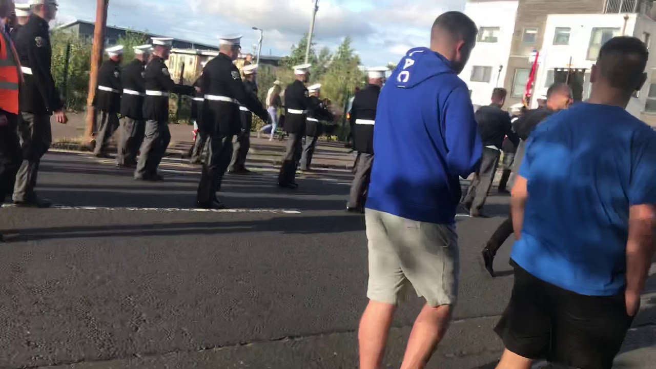 Pollok Young Loyalists - Tumbledown