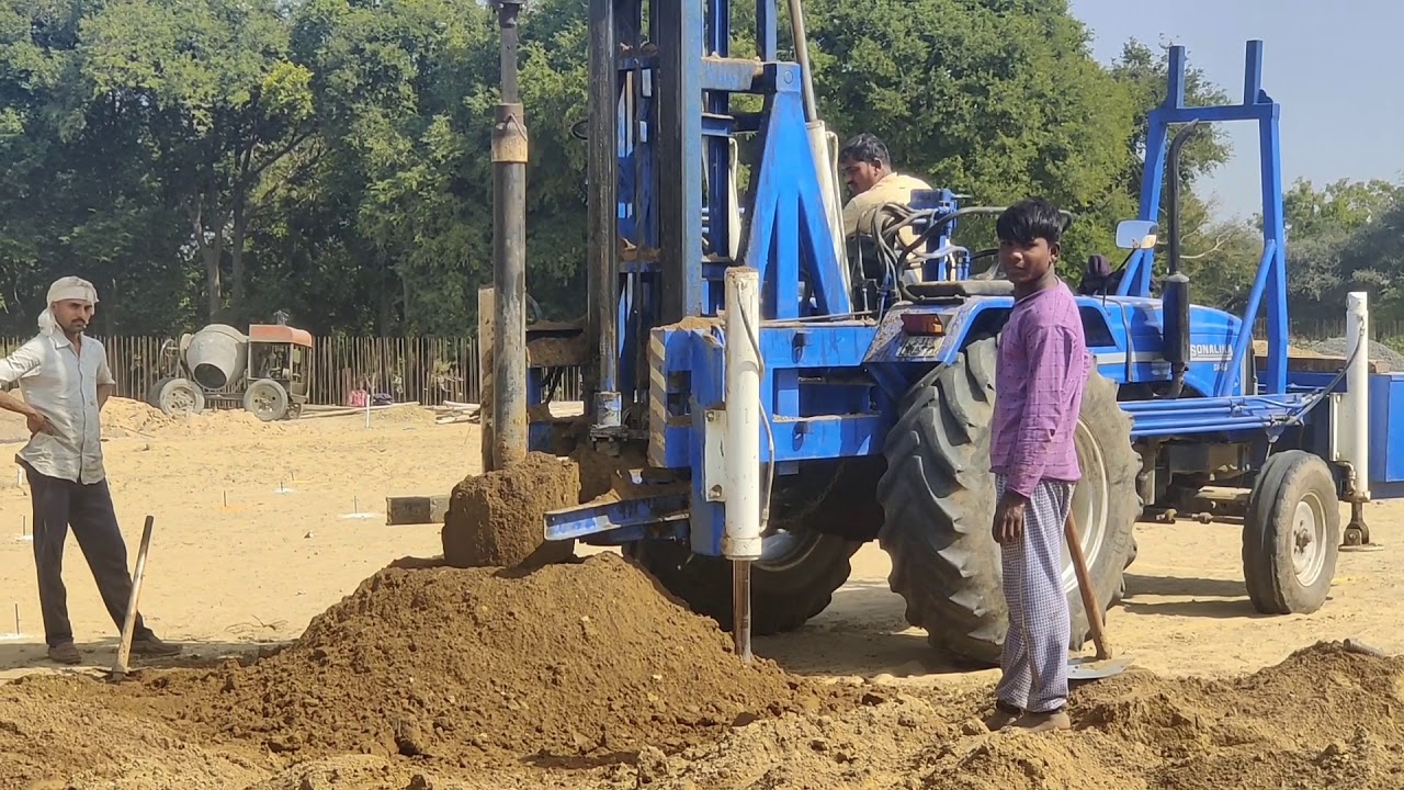 TRACTOR MOUNTED PILLING RIG  (EMI available)