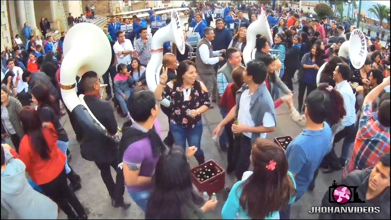 BANDA MONUMENTAL DE HUARAZ - MIX HUAYNOS - A MI ME LLAMAN BORRACHO - SAN LUIS 2017