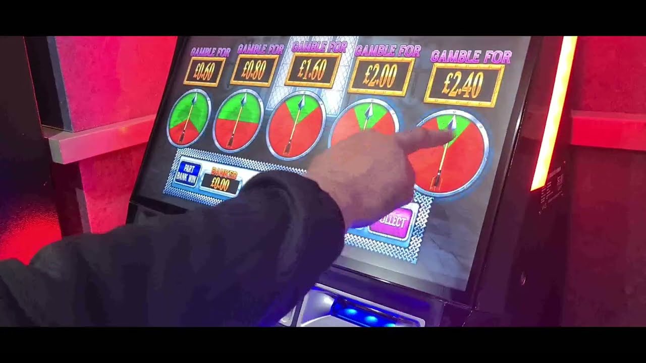 UK SLOTS: UK SLOTS: Shaws Amusements & Silver Dollar Amusements Scarborough Slots