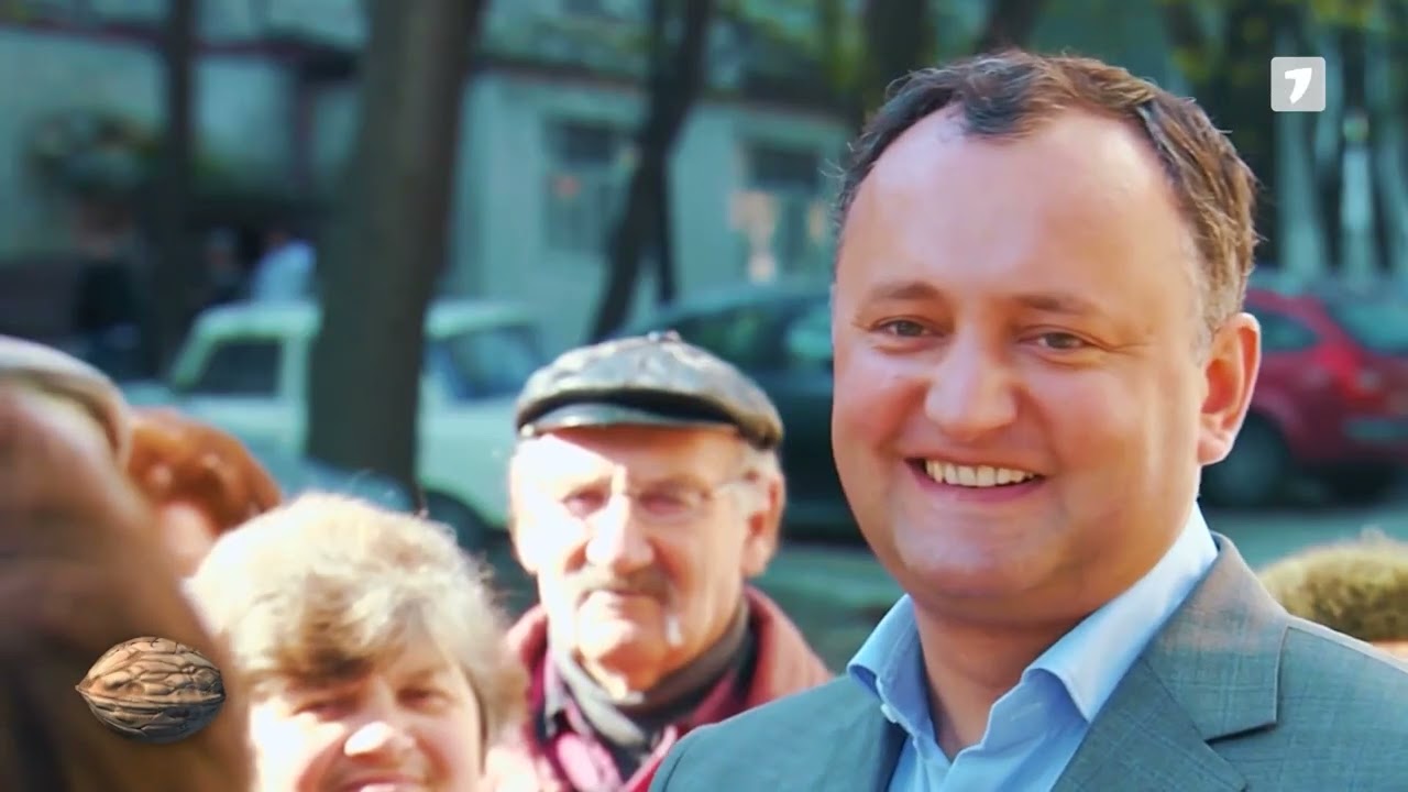 Ora de Ras | „Are mama un fecior... El primește câte-o pungă, mama știe s-o ascundă”