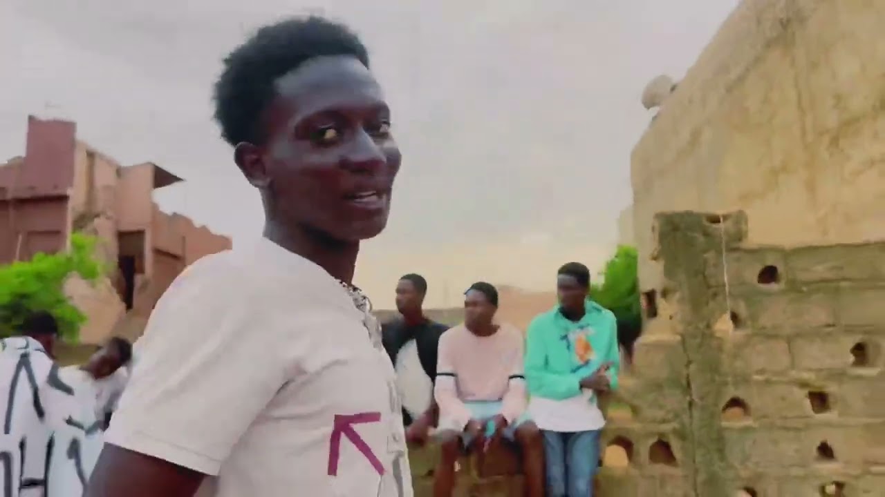Midou boy ”Mogo ba