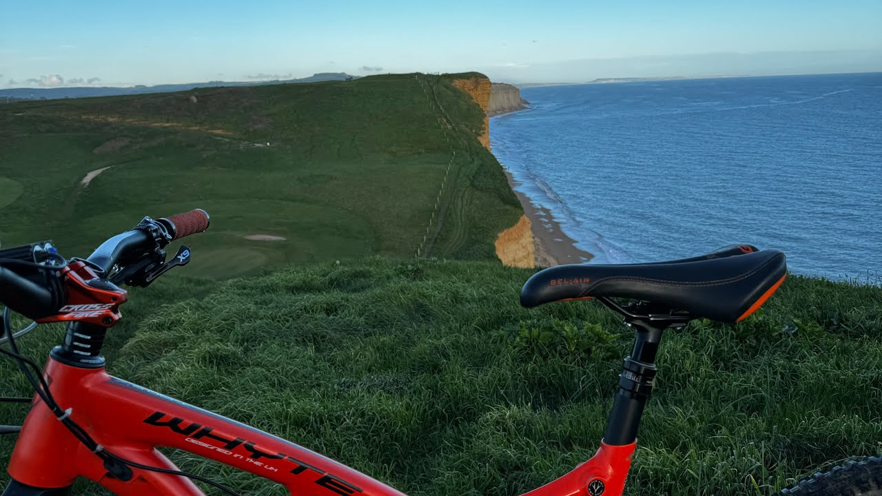 MTB cliff ride