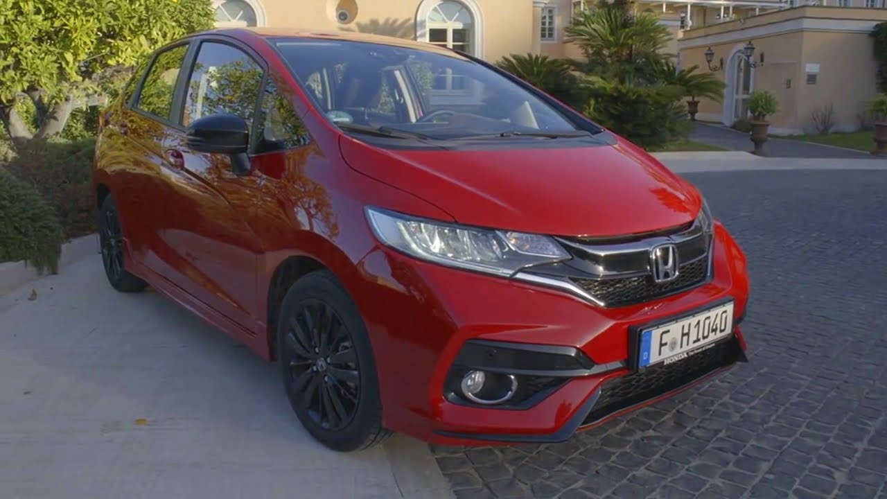 2018 Honda Jazz aka Honda Fit – (interior, exterior, and drive)