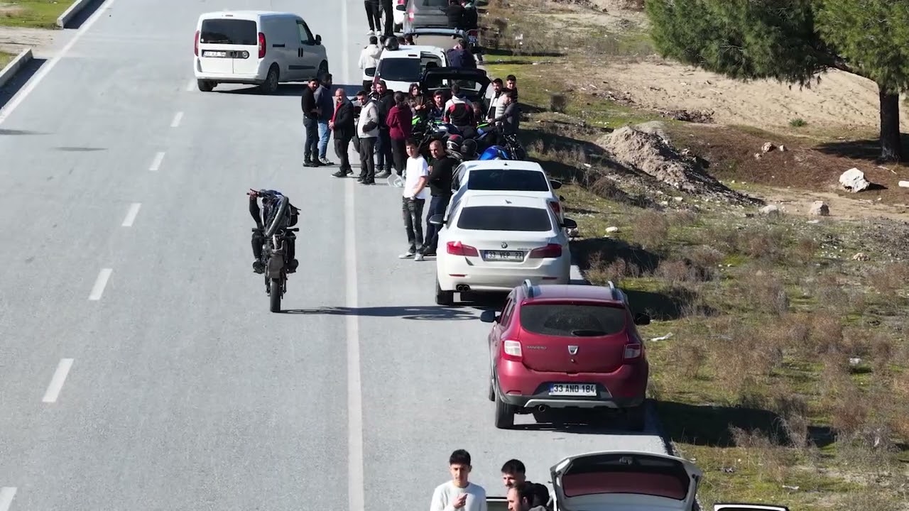 Kulak Yarış Pistin de büyük fake (yarış var dediler geldik )