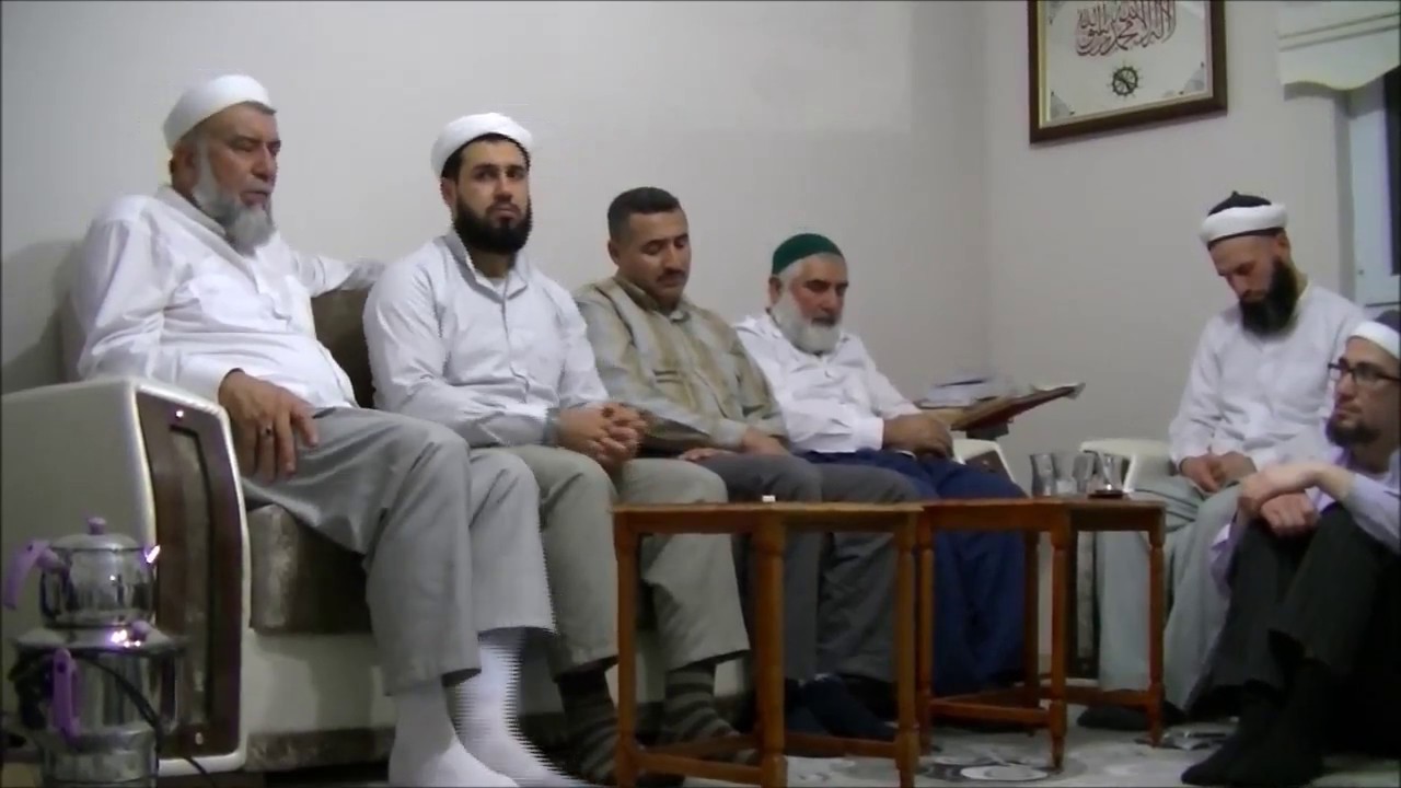 H.Kemal Efendinin vazifeyi bıraktığı kişinin manada Allah Resulünden (sav) görevinin tasdiki.