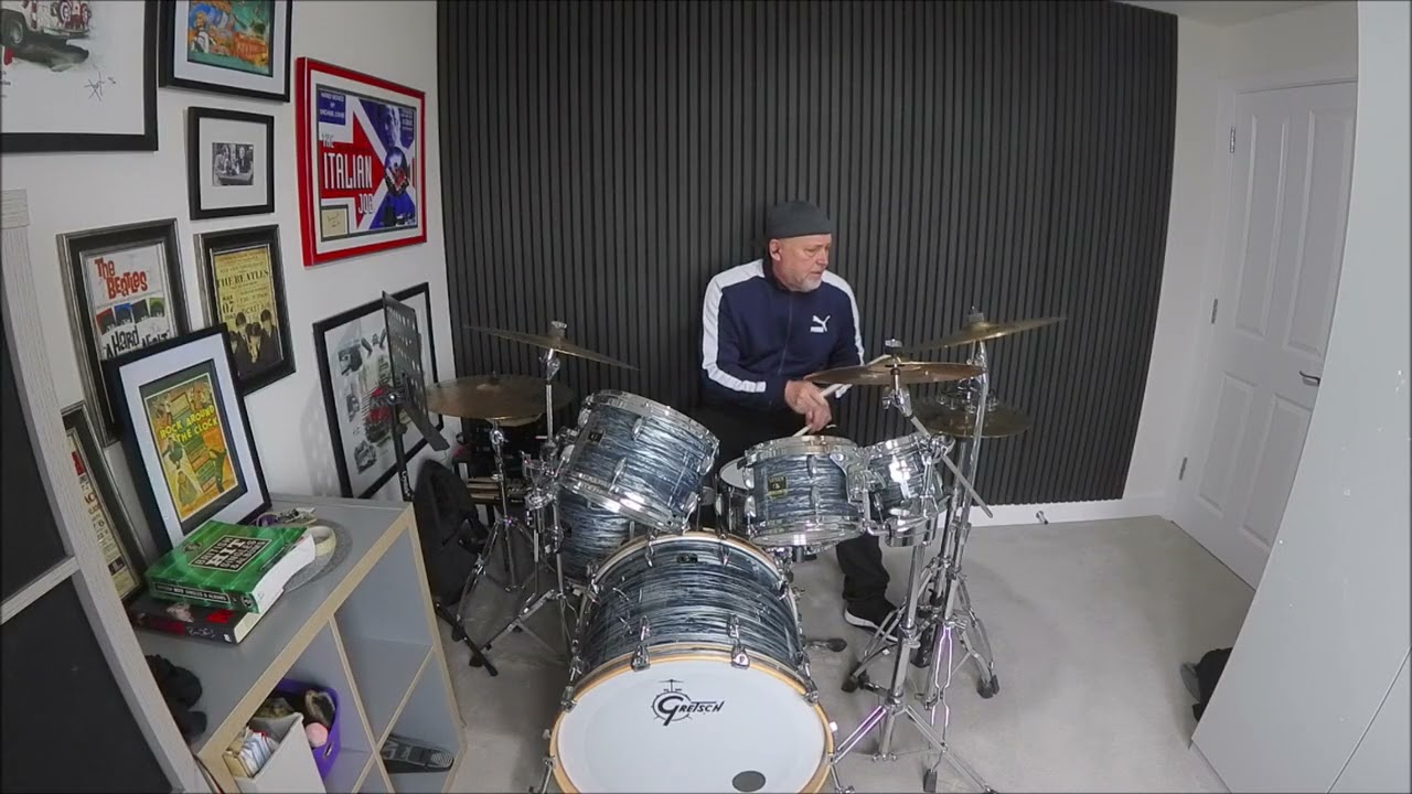 Kaiser Chiefs Everyday i love you less and less Drum Cover