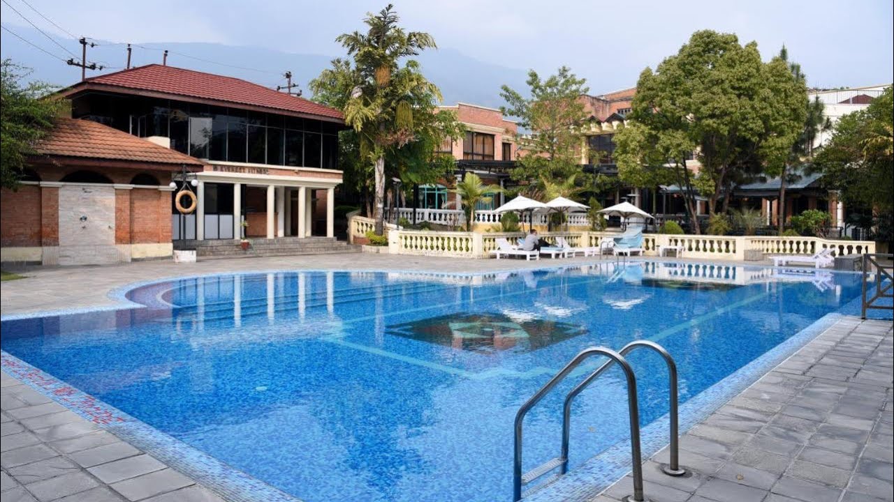PARK VILLAGE RESORT