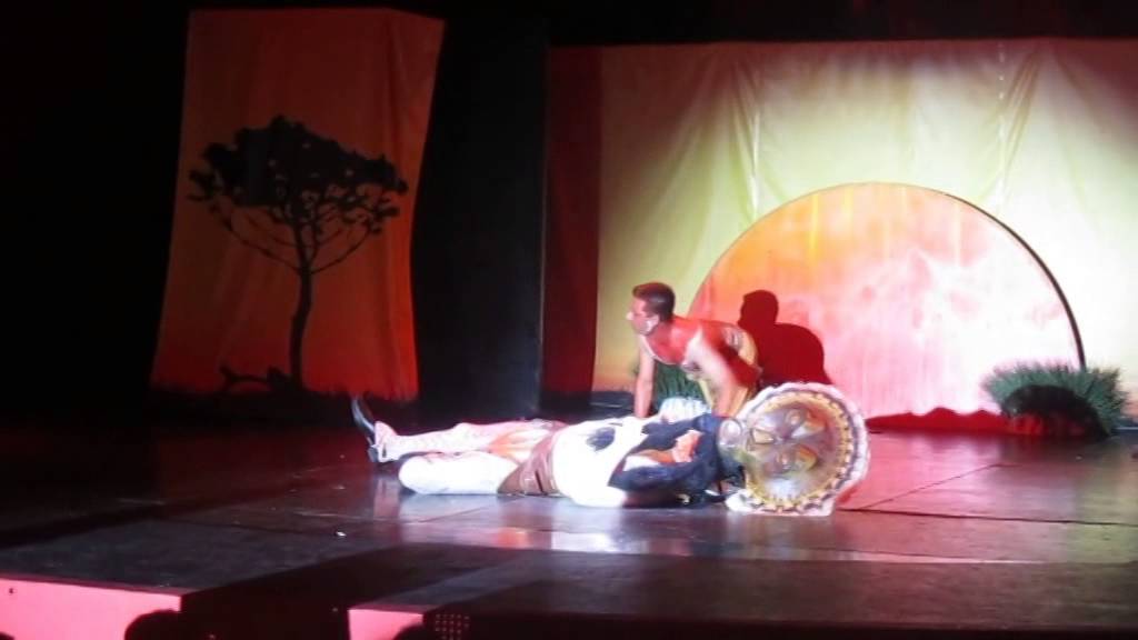 Lion King - The Stampede + Rafiki Mourns // Sol Polynesia 2015 (Part 6)