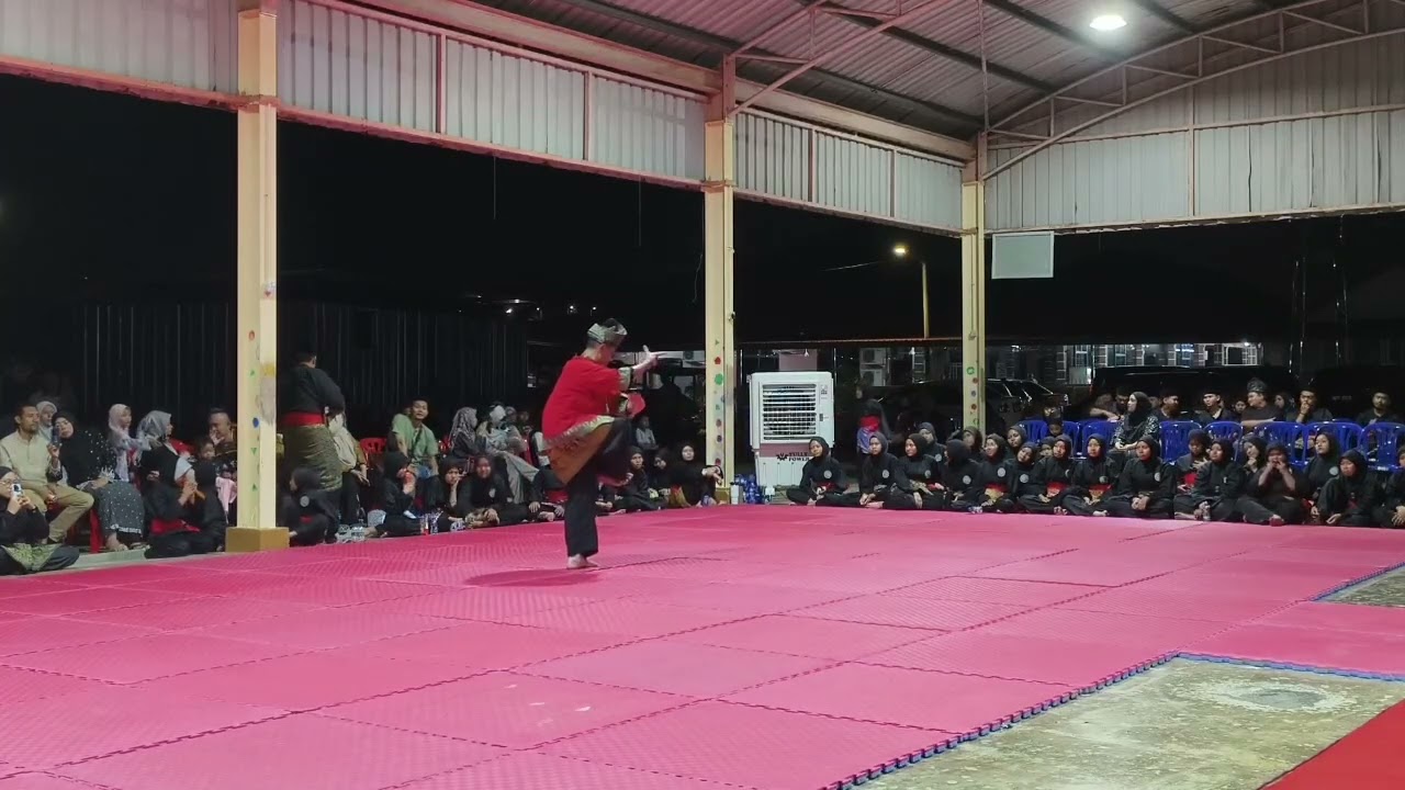 ADAT TUTUP GELANGGANG..
