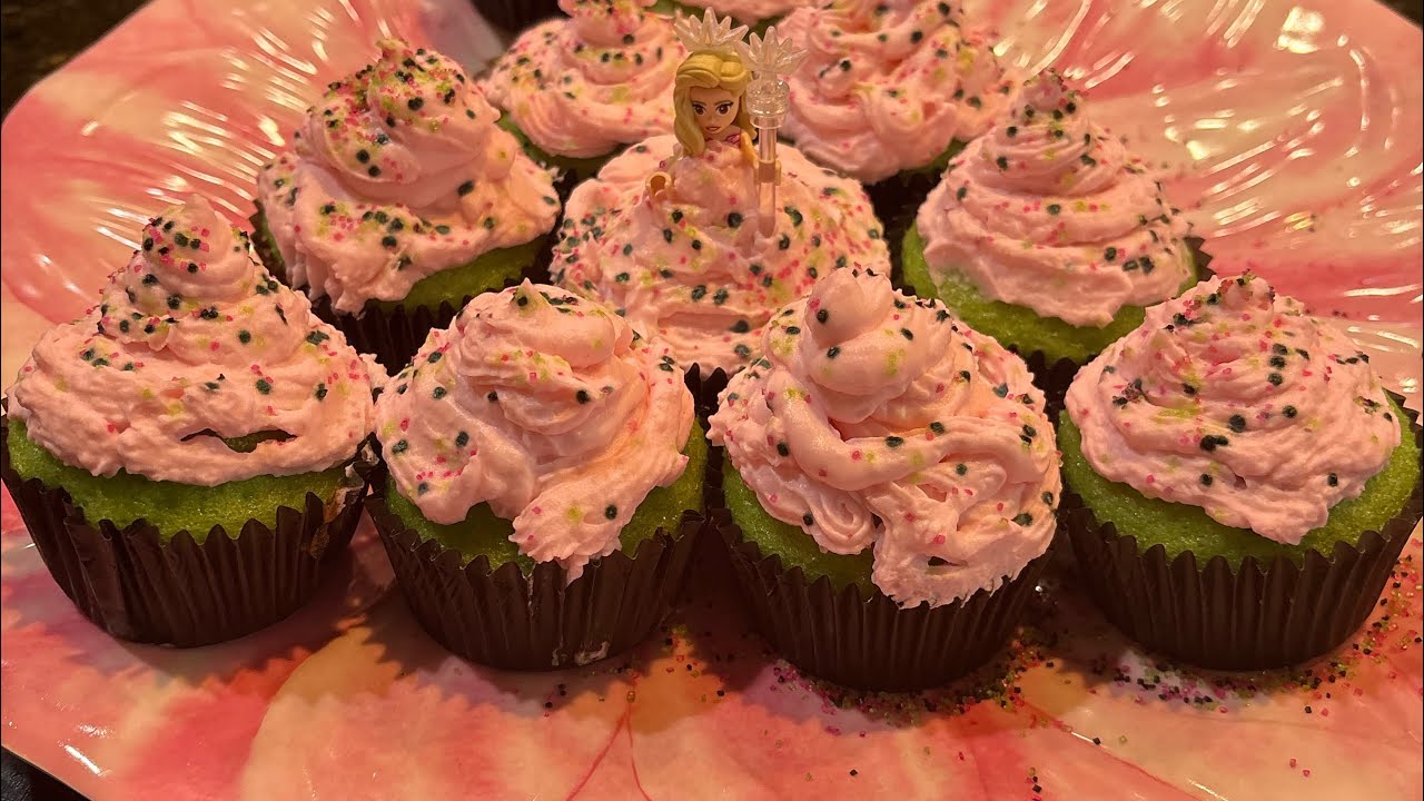 Making Wicked Cupcakes!!! 🧁 