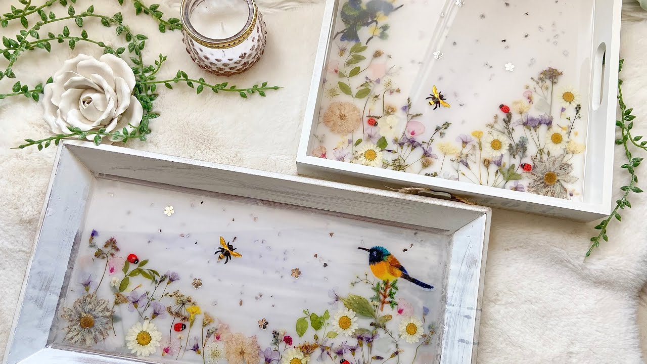 Casting Flowers in Wooden Trays With Epoxy Resin