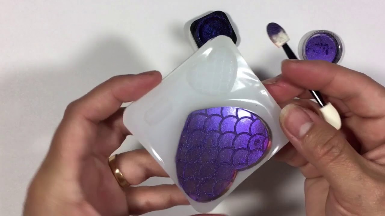 Usar pigmentos tornasol en tus moldes para resina