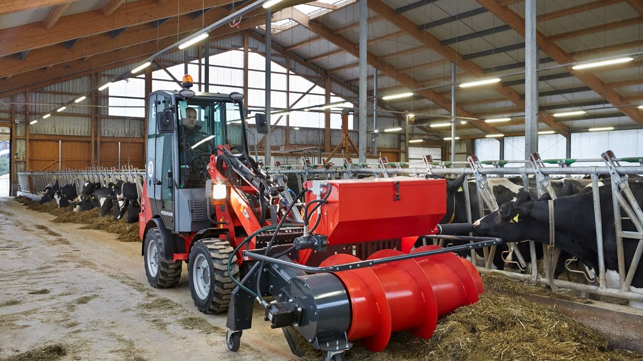 Weidemann – Hoftrac® 1160 Kabine mit Futterräumer