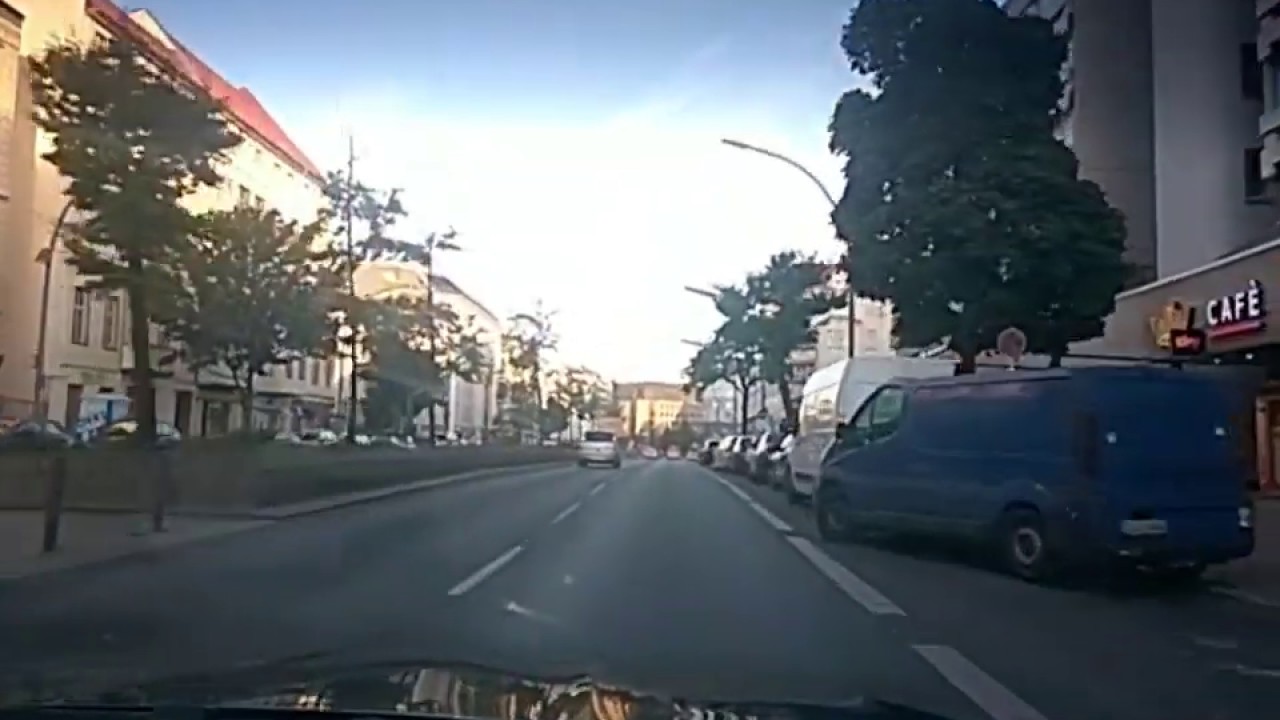 жизнь дорога , на Берлин