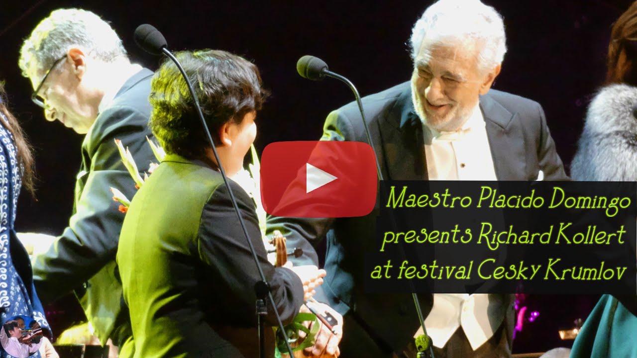 Maestro Plácido Domingo presents Richard Kollert at @festivalkrumlov