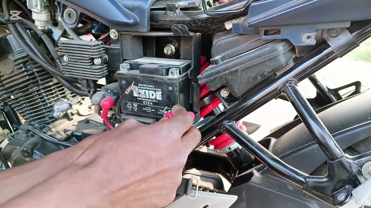 Suzuki gixxer battery  change | 3 মাসে ব্যাটারি চেঞ্জ | #suzuki #monoton #Matte blue |