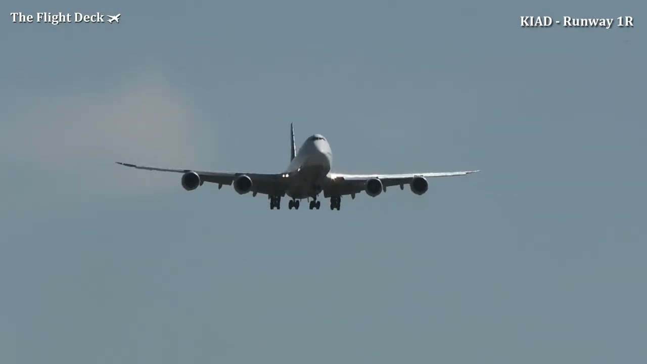 Plane Spotting - Dulles International Airport - 1R Arrivals - April 22, 2022