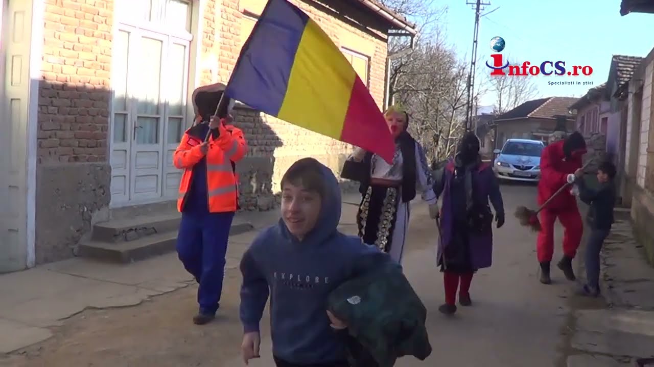 Tradiția „Măimucilor” de la Lăpușnicu Mare merge mai departe