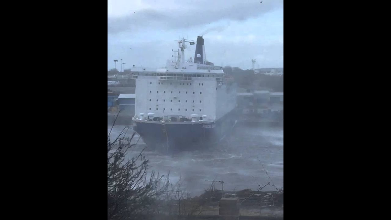 DFDS princess seaways ferry breaks moorings in high winds river tyne South Shields North Shields