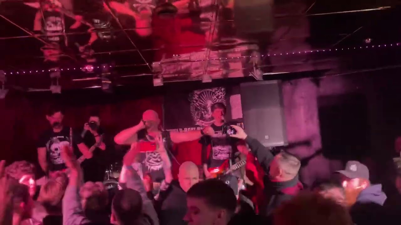 Destroyers - Безъядерная зона (Кино cover, live in Minsk, beer&wine, 14.02.2026)