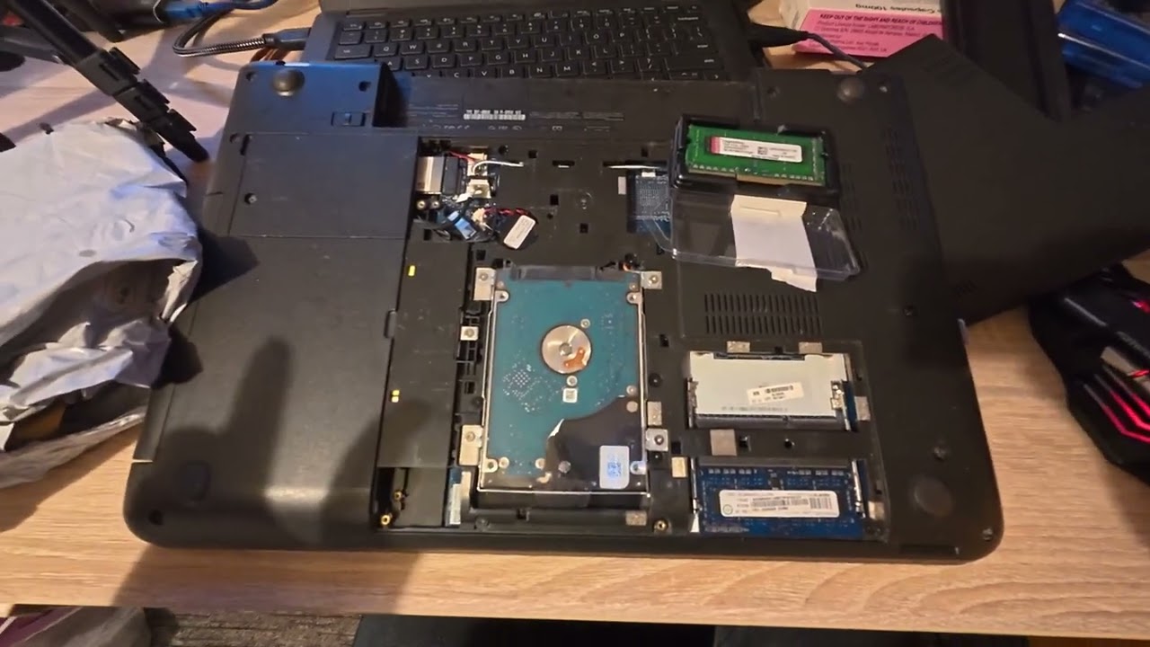 Komputerdə RAM və SSD dəyişdirilməsi | Komputeri gücləndirmək