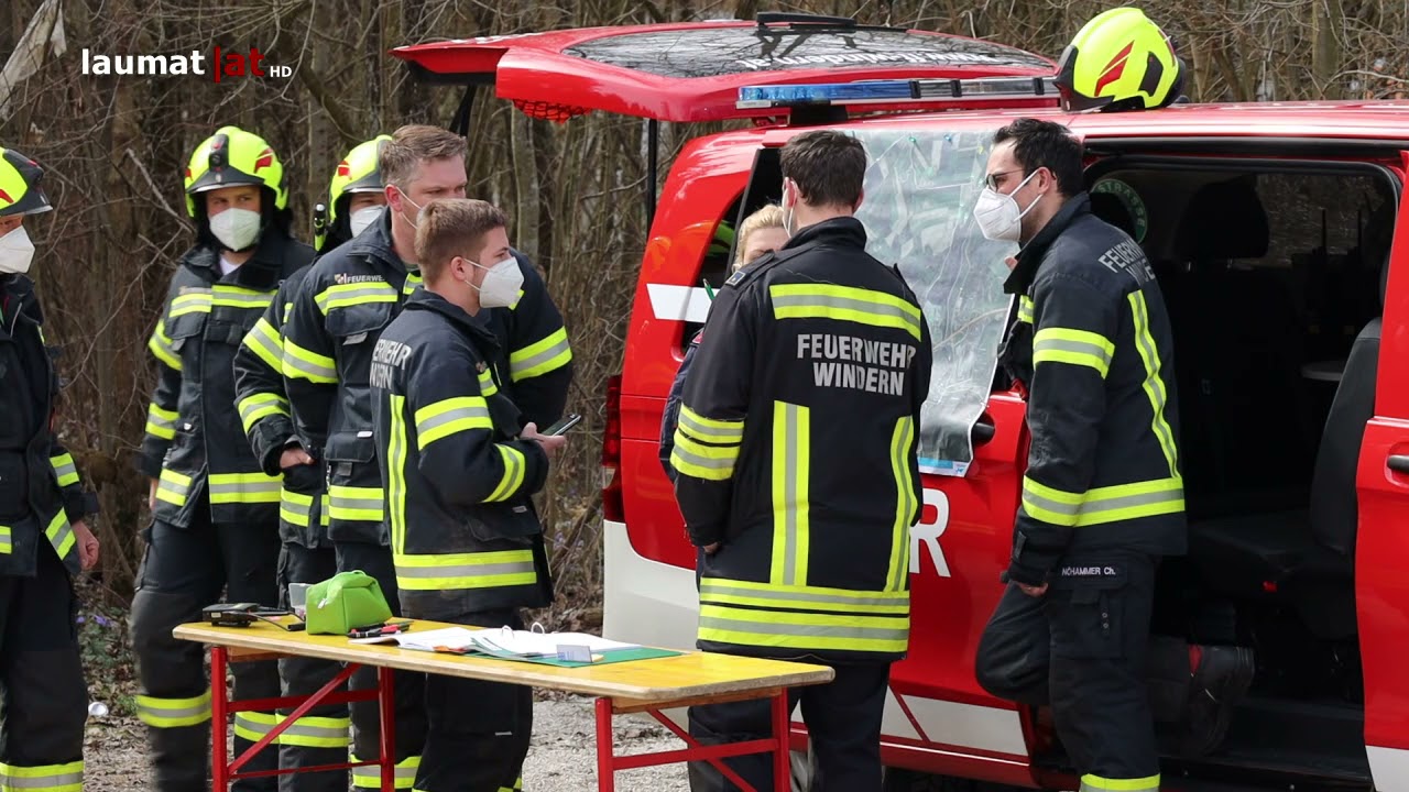 Personensuche: Großeinsatz bei Suchaktion im Bereich des Traunfalls in Roitham am Traunfall