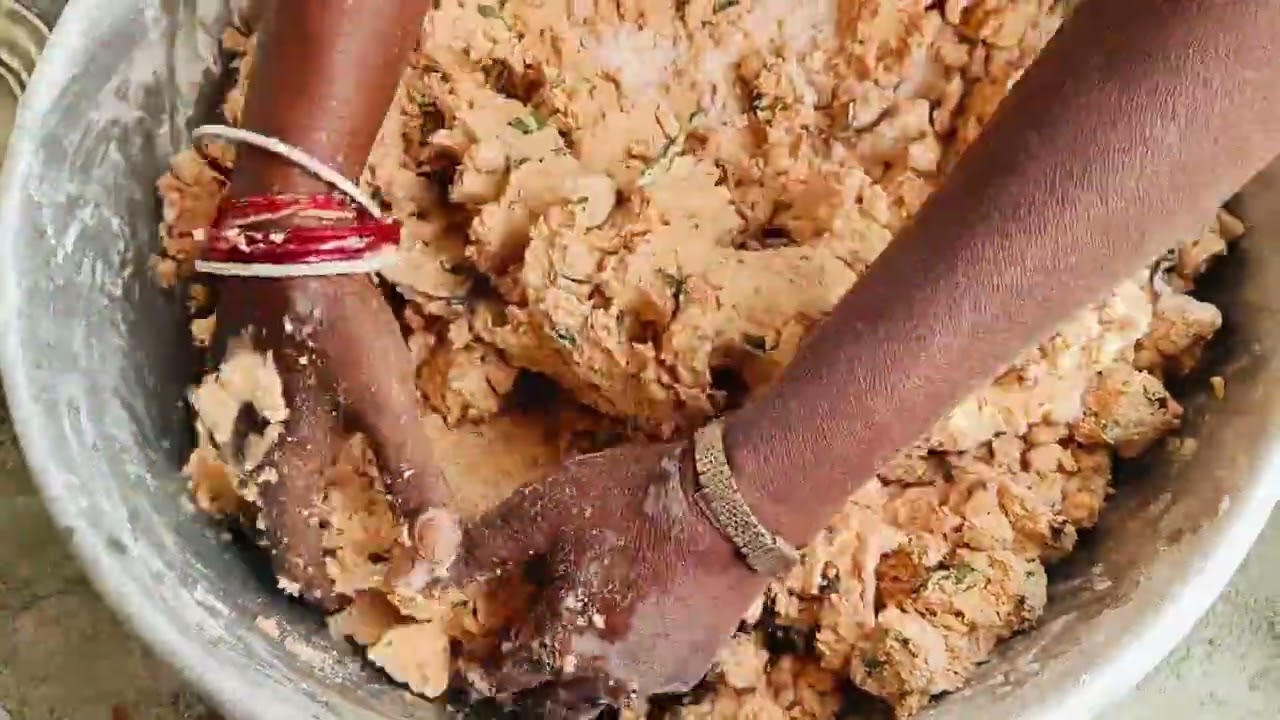Telangana special Crispy Gare Appalu(గారె అప్పాలు)| Traditional Andhra Chekalu Recipe | Step by Step