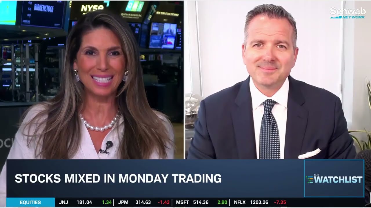 Philip Palumbo Sees Year-End Market Melt Up: AMZN, NKE