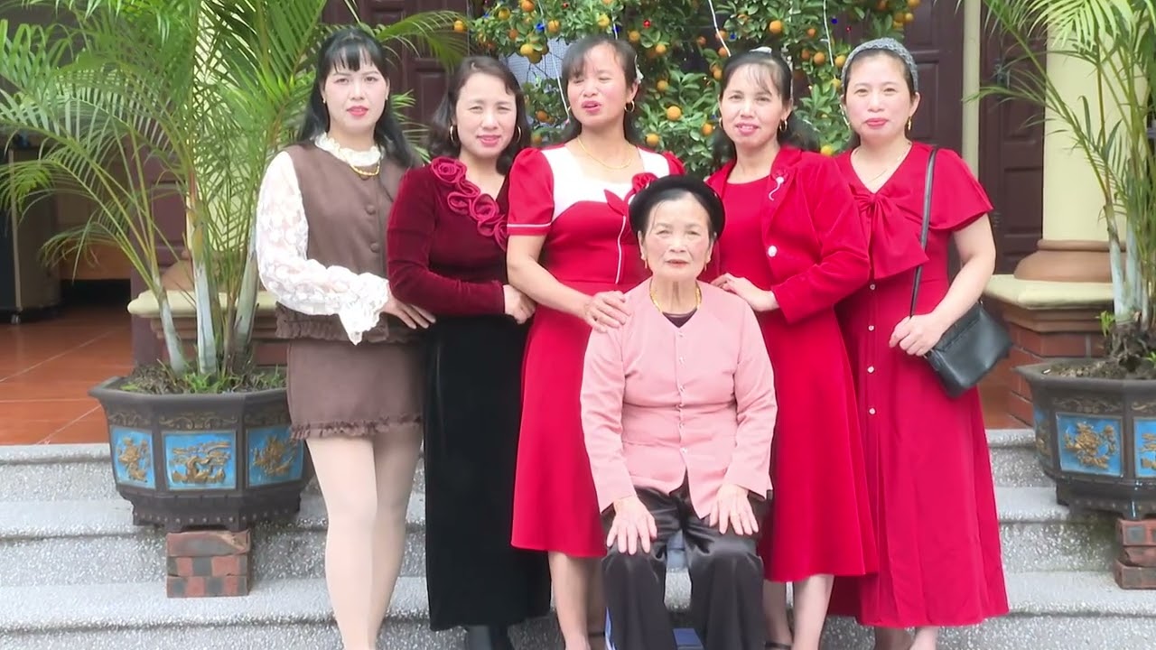 con cháu cụ Thìn, Mùng 1 tết 2026, thôn Nội, Yên Bình cũ