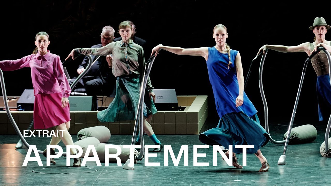 APPARTEMENT de Mats Ek (Ludmila Pagliero, Hannah O'Neill)