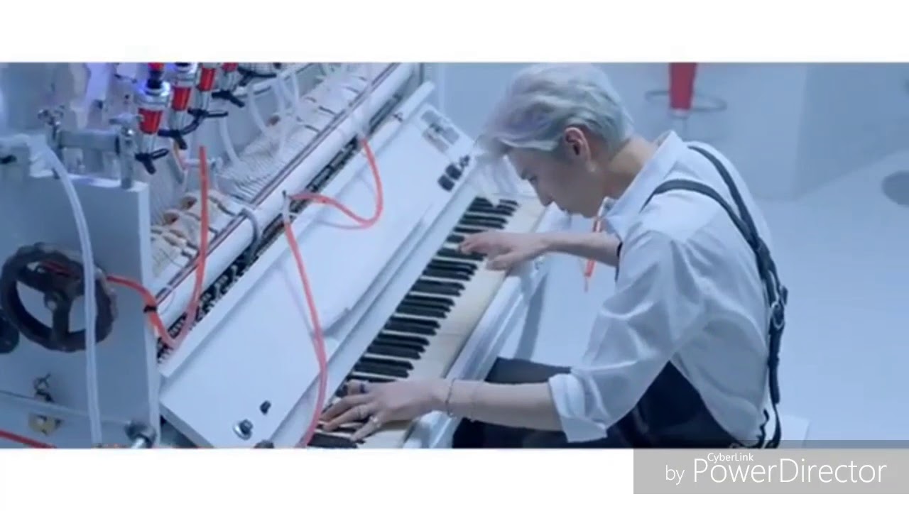 'Sweet but Psycho' Kpop FMV