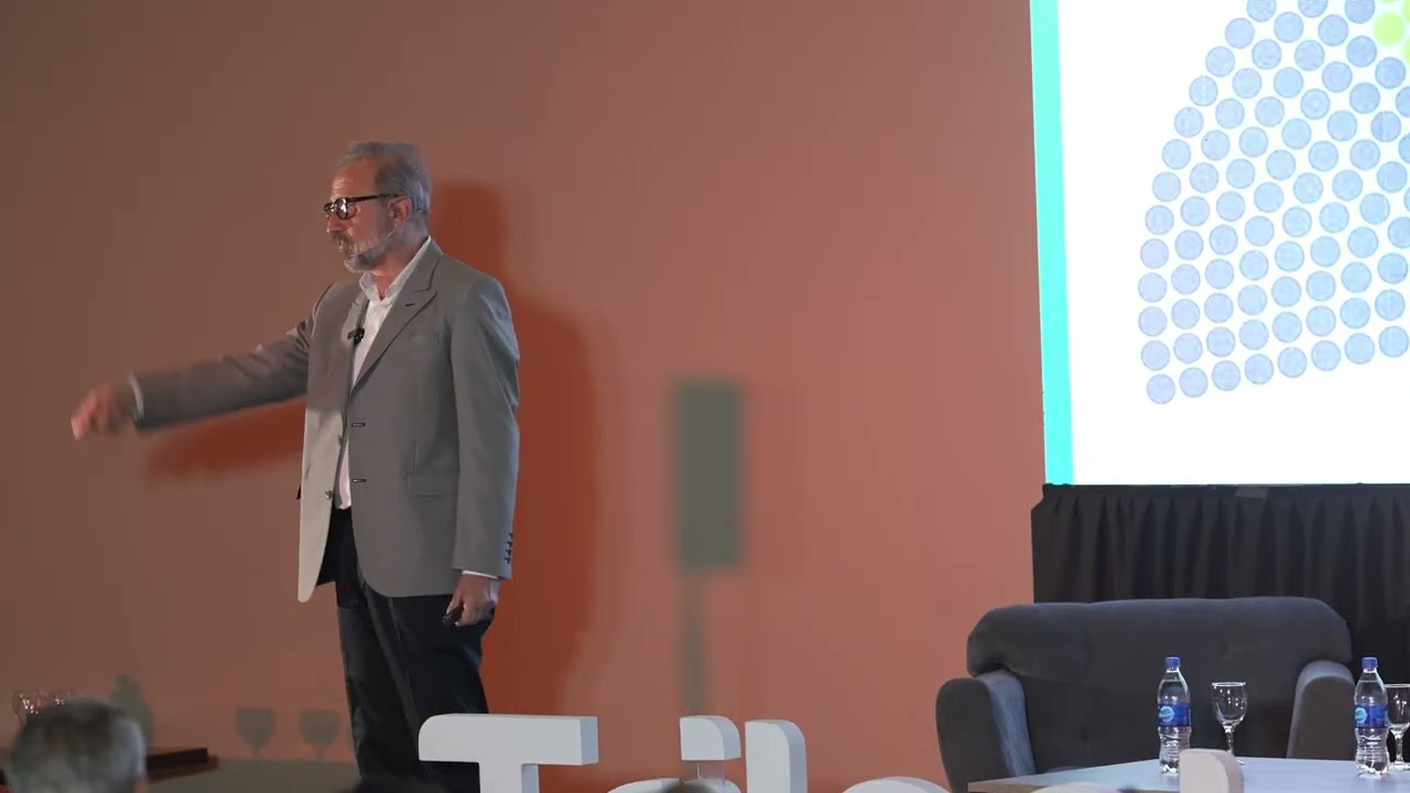 Panel de Econom&iacute;a y Pol&iacute;tica - Lic. Gustavo Marangoni #ForoComercioFEBA2025