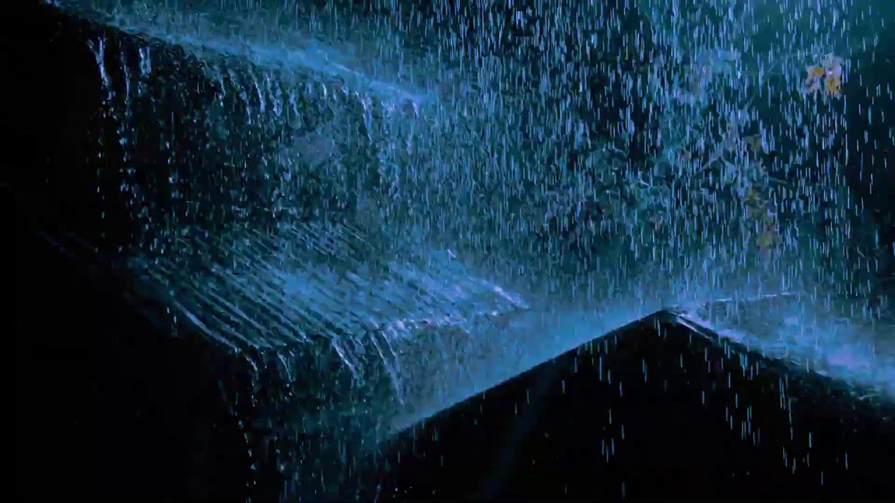 Громкий Дождь по Крыше Деревянного Дома Ночью | ASMR Атмосфера Уюта