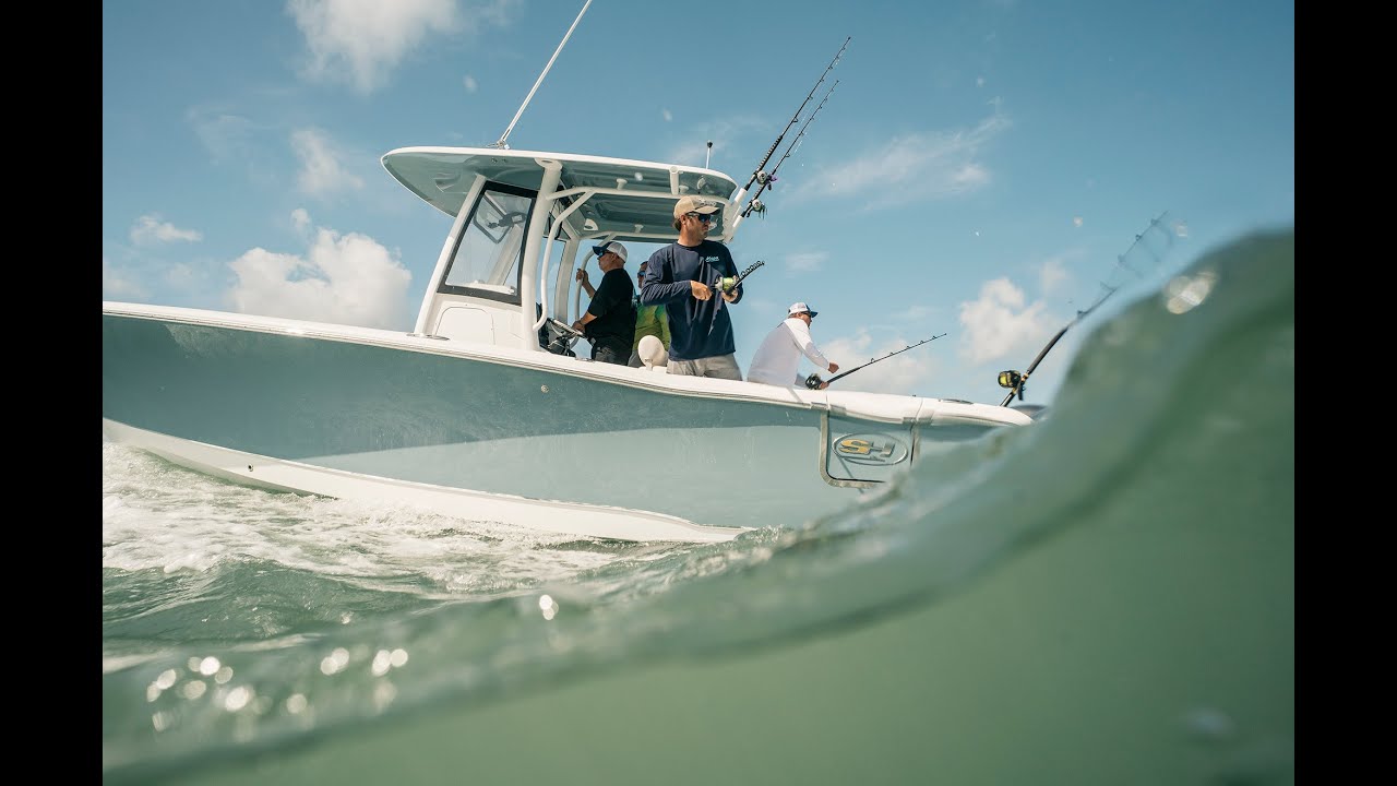 Sea Hunt Boats | Gamefish 27 FS | Offshore Center Console
