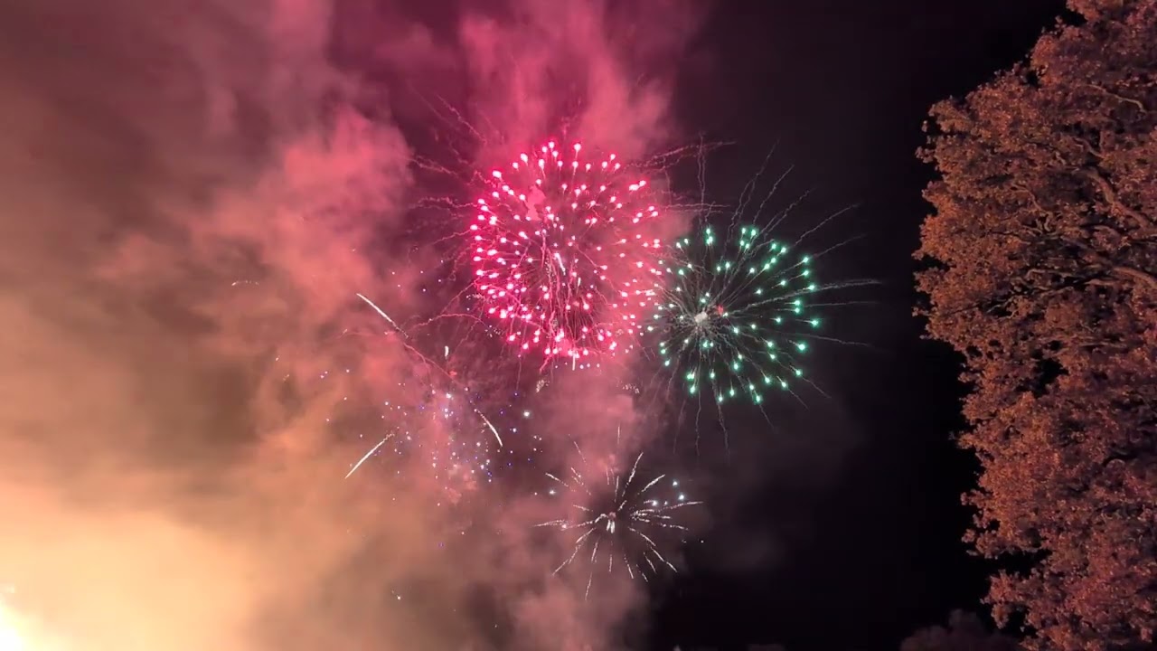East Grinstead Bonfire fireworks 2025