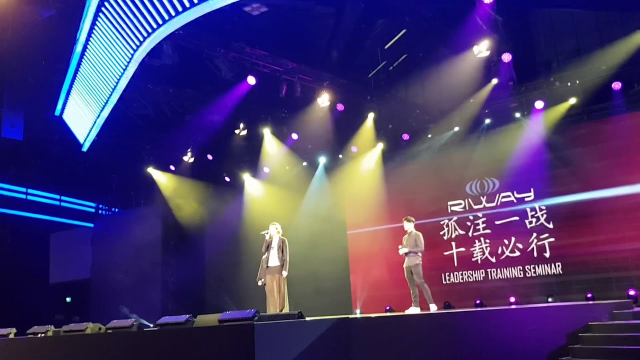 Dylan, Alvina & Angela @ Suntec City Convention Hall with 合作