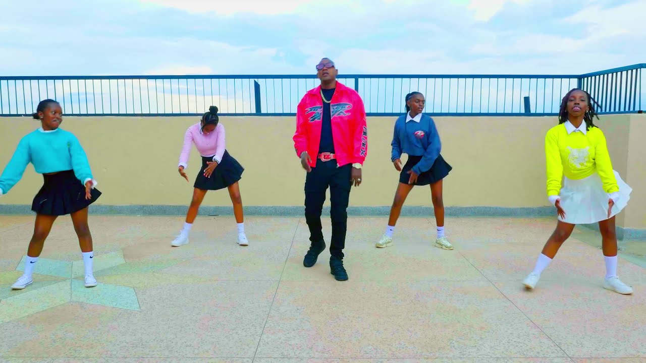 MOSESKA THENYA- NJUGU NO NGARAGIA  sms Skiza -69320009 to 811(Official Video)