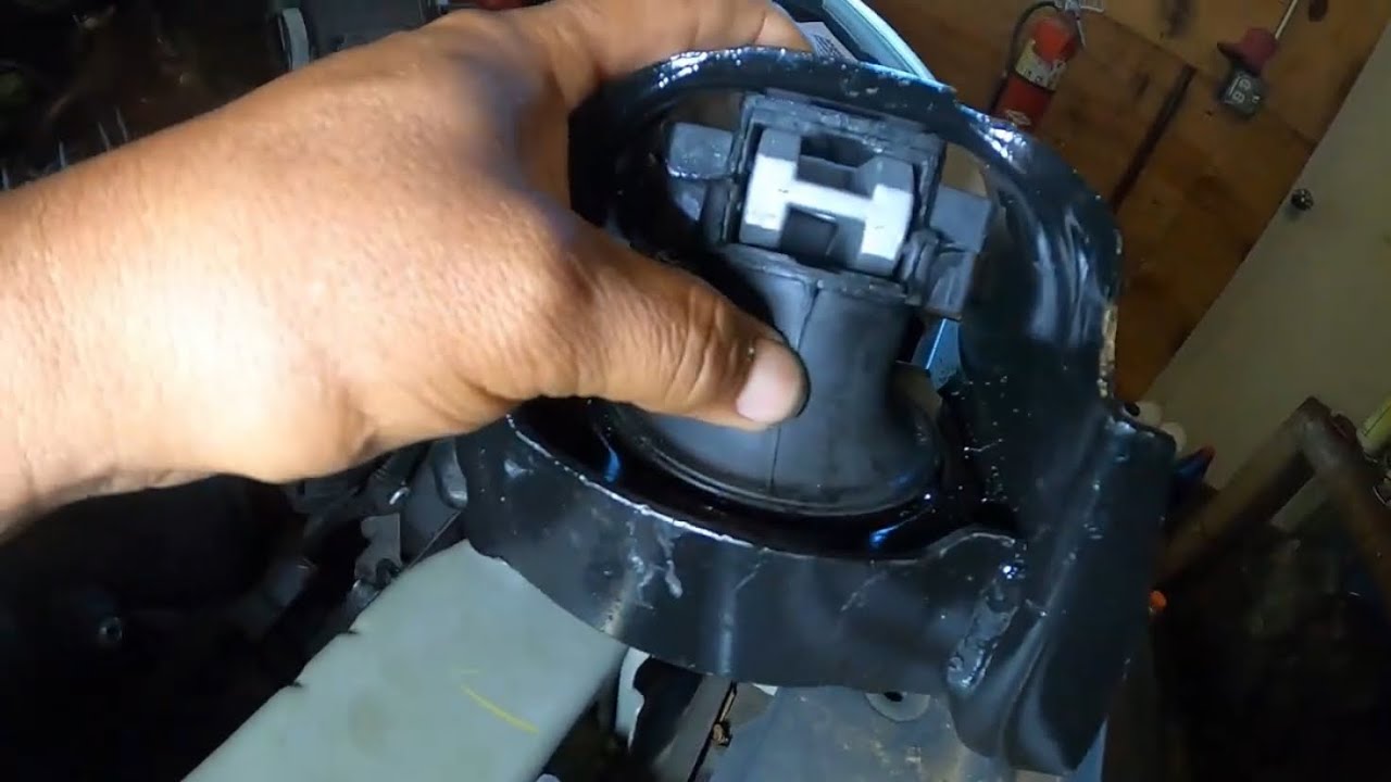 Como checar los soportes o tacones  de tu motor  2014 nissan versa