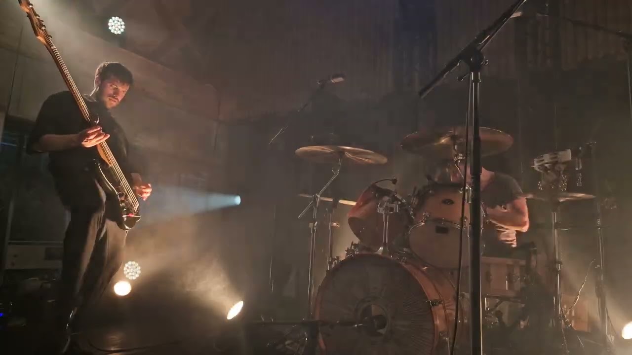 Pothamus performing Ravus live at the Ark, Plantentuin Meise on 14 june 2025
