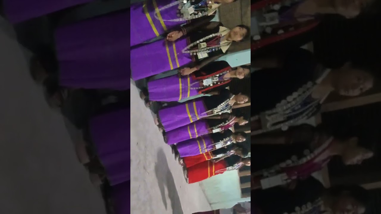 Ekop mopom ponung boni tayen. Ekom abang.