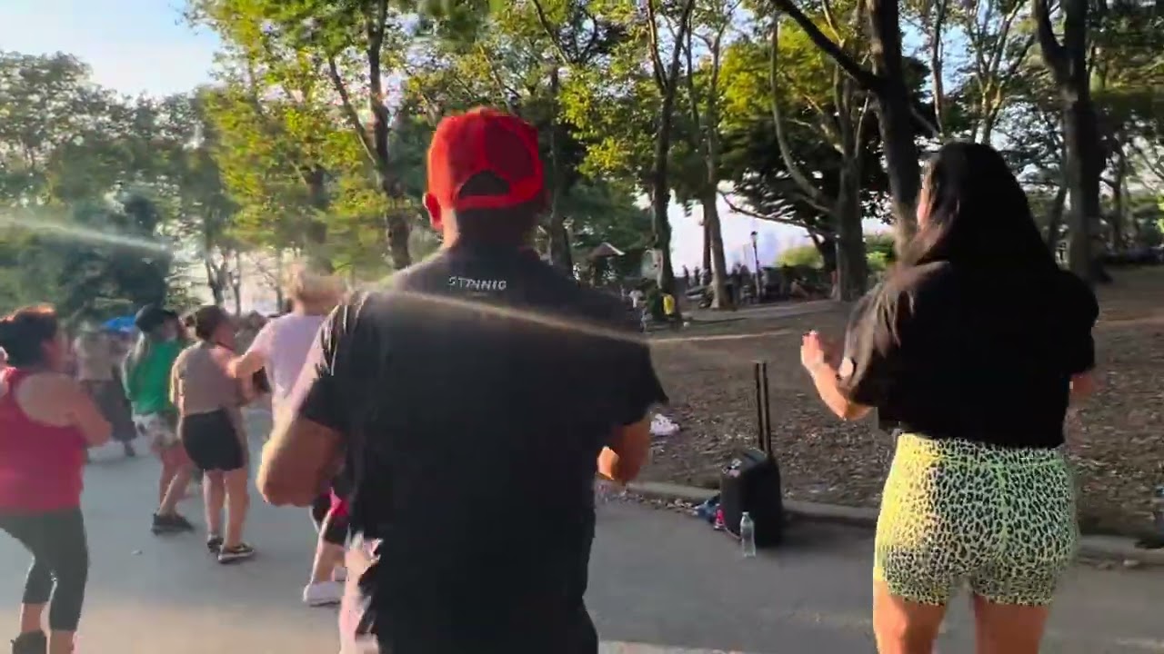 Zumba Sunsetpark Brooklyn Ny - Lorena Kovalcik