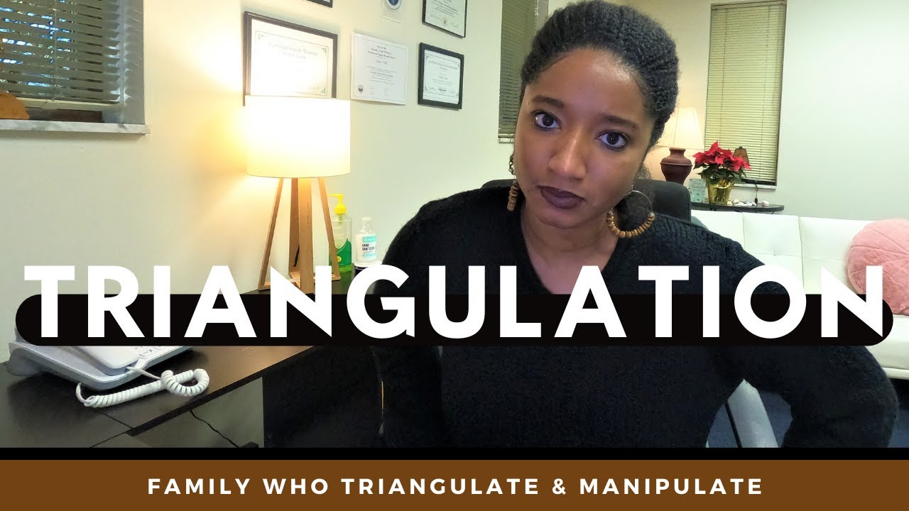 HOW TO SPOT MANIPULATION IN YOUR FAMILY| Basics of TRIANGULATION |Psychotherapy Crash Course