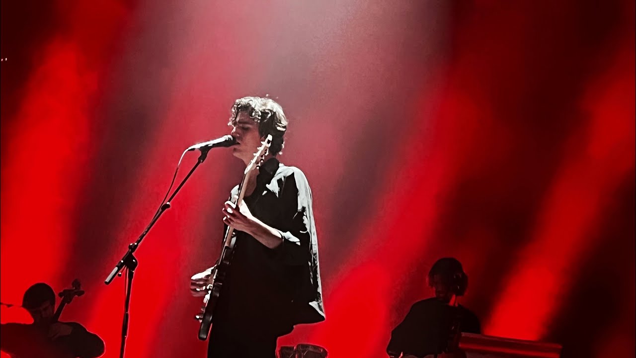 [18.03.23] Tamino - The Flame (live) | Volkswagen Arena Istanbul