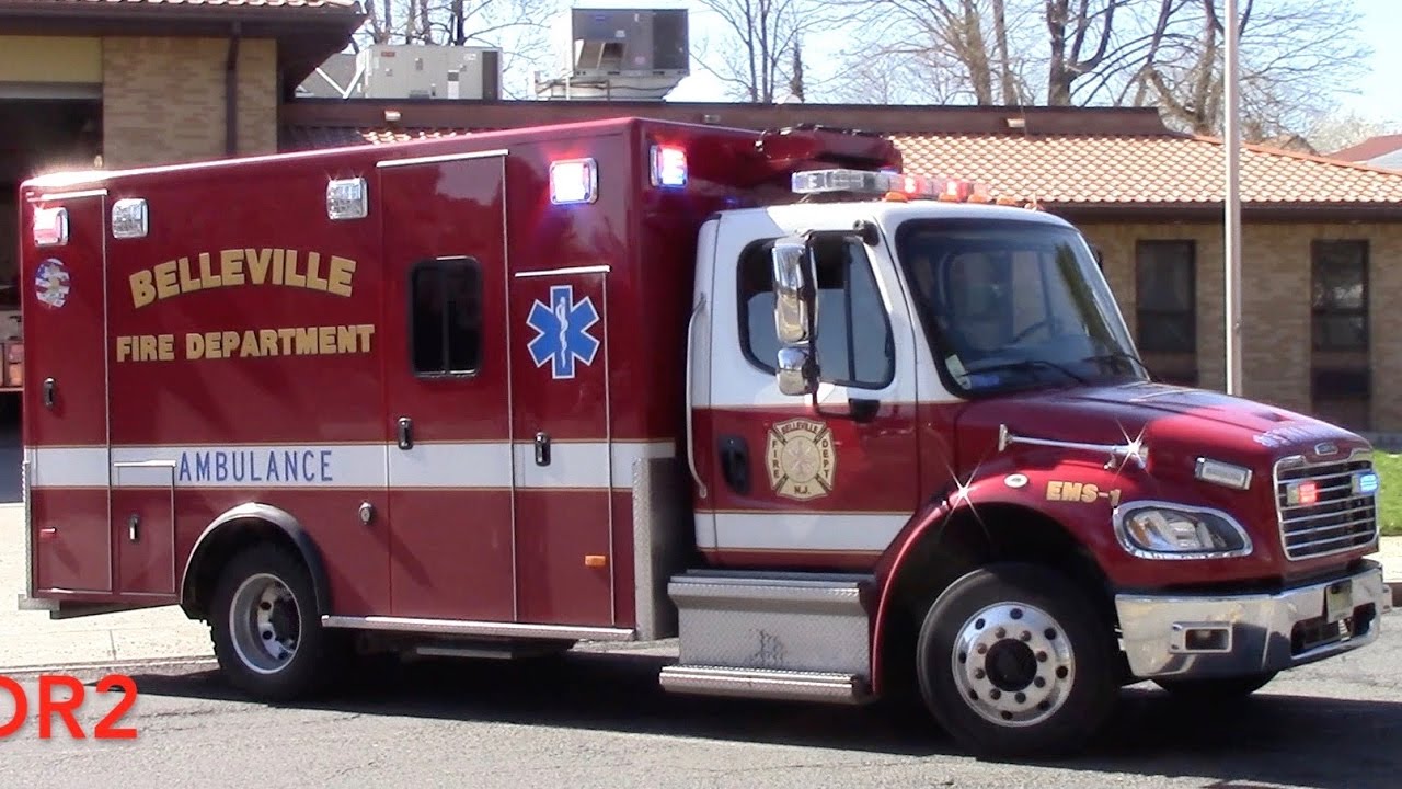 Top 10 Ambulance Responding Videos Of 2016