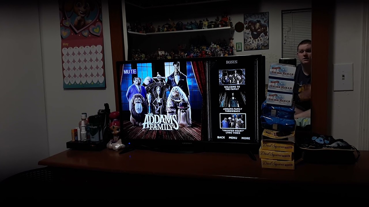 Меню пошагового руководства по фильму «Семейка Аддамс» на DVD 2019 года